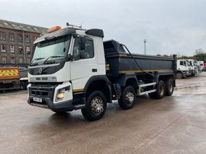 2016 (16) Volvo FMX420 8x4 Steel Tipper - Image 3