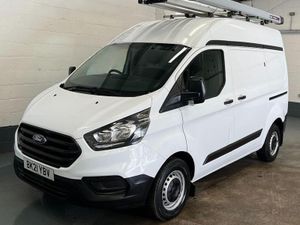 2021 Ford Transit Custom Panel Van - Image 4