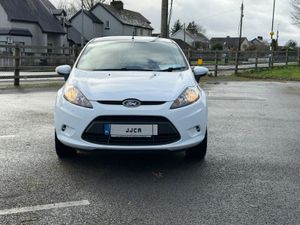 ABSOLUTELY IMMACULATE 2012 1.4 DIESEL FIESTA - Image 2