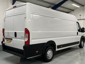 2023 Peugeot Boxer High Roof Panel Van - Image 2