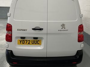 2022 Peugeot Expert Panel Van - Image 2