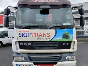 DAF LF220 2013 - Image 2