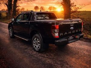 192 Ford Ranger 3.2 AUTO Wildtrak low kms - Image 3