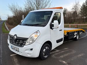 2018 Renault Master Recovery Truck Manual - Image 2