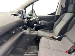 Peugeot Partner 1.5HDI PRO PLUS *PRICE DROP* €70 P - Image 3