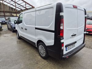 🦏 Opel Vivaro 2016 (162) cvrt 11/26 🦏 - Image 2