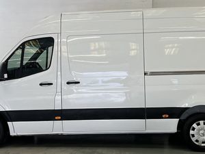2021 Mercedes-Benz Sprinter Medium Roof Panel Van - Image 4