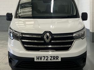 2023 Renault Trafic Panel Van - Image 2