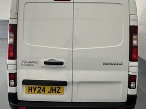 2024 Renault Trafic Panel Van - Image 2