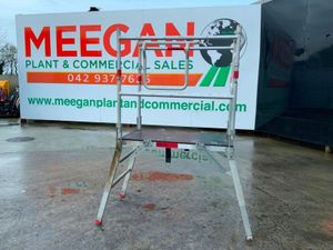 POP UP ALUMINIUM PODIUM PLATFORM........ - Image 2