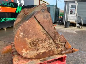 48" STRICKLAND BUCKET...65mm PINS......1014t. - Image 4