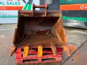 48" STRICKLAND BUCKET...65mm PINS......1014t. - Image 3