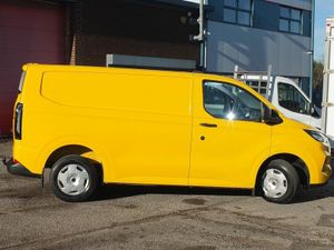 2025 Yellow Ford Transit Custom Manual Panel Van - Image 4