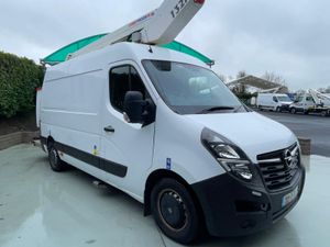 2022 Used Van Mounted Hoists Cherry Picker - Image 3