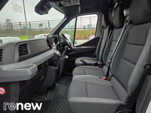 Renault Master FWD Platform cab E1 L3NH1 3.5T 150H - Image 4