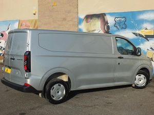 2024 Silver Ford Transit Custom Manual Panel Van - Image 4