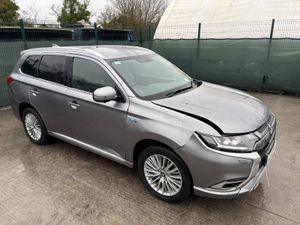 191 Mitsubishi Outlander Plug-in Hybrid Automatic - Image 2