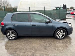 VW Golf TDi Automatic - Image 4