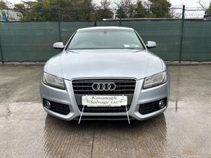 2011 Audi A5  TDI. Light Rear Damage - Image 3