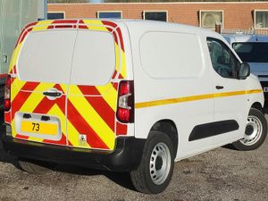 2023 Citroen Berlingo Small Panel Van - Image 3