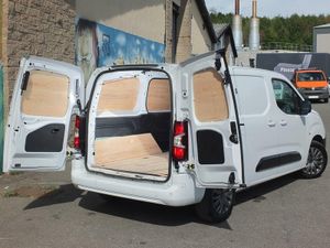 2024 Peugeot Partner Small Panel Van - Image 3