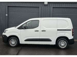 Citroen Berlingo LX BLUEHDI 100 MWB 65 650KG EUR6. - Image 4