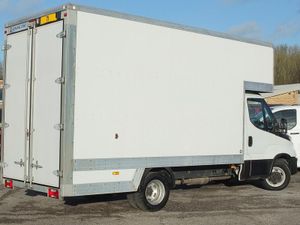 2021 Iveco Daily Luton Box Van - Image 4