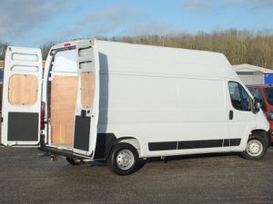 2023 Citroen Relay High Roof Panel Van - Image 3