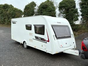 2015 Elddis 4 Berth Fixed Bed Lightweight Caravan - Image 2