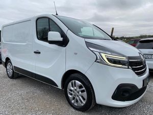 Renault Trafic Sport - Image 4