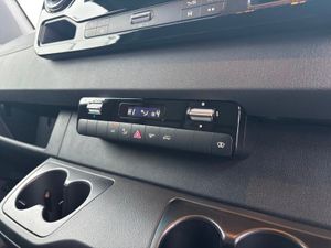 Mercedes-Benz Sprinter 319 MWB HIGH ROOF 4x4 - Image 3