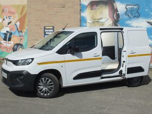 2024 Citroen Berlingo Panel Van - Image 2