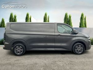 Ford Transit Custom TRANSIT CUSTOM LIMITED 150BHP - Image 4