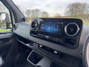 2021 Mercedes-Benz Sprinter Curtainsider Van - Image 4