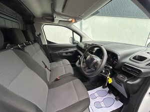 2021 Citroen Berlingo - 101kms/  Inc Vat price - Image 4