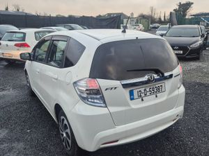 2012 honda fit hybrid - Image 2