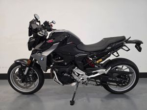 2022 BMW F900 R FRESH IMPORT - Image 4
