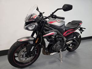 2021 TRIUMPH STREET TRIPLE 765 RS - Image 3