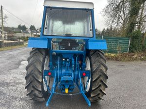 1987 Ford 4610 4wd - Image 4