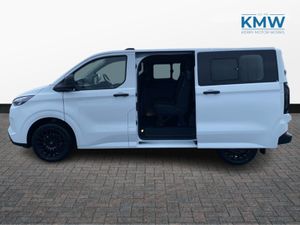 Ford Transit Custom 2.5 SWB Crew-Cab 232 BHP Auto - Image 4