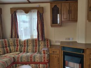 Cosalt Rimini 3bedDouble glazed + central heating - Image 2