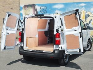 2023 Peugeot Expert Panel Van - Image 3