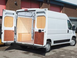 2023 Vauxhall Movano Medium Roof Panel Van - Image 2