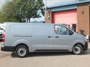 2023 Vauxhall Vivaro Panel Van - Image 2