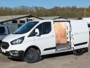 2021 Ford Transit Custom Low Roof Panel Van - Image 2