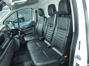 2021 Ford Transit Custom Low Roof Panel Van - Image 4