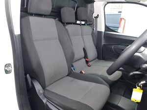 2020 Citroen Berlingo Small Panel Van - Image 4