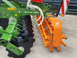 New Amazone 3003 Disc Harrow with APV Air Seeder - Image 4