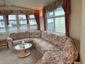 AFFORDABLE 2 BED WINTER PACK - Image 4