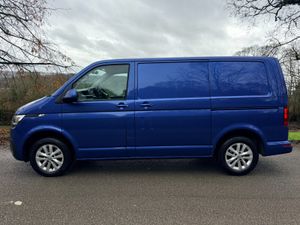 2024 Volkswagen Transporter Panel Van - Image 2